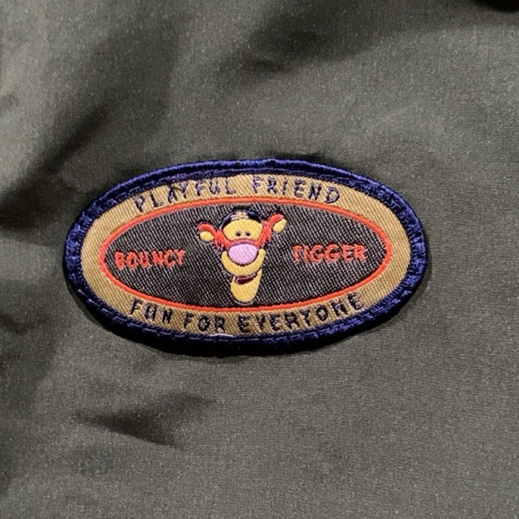 Vintage Army Green Tigger Vest - Picture 2 of 5